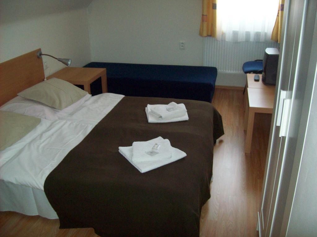 Hotel U Lip Trojanovice Frenštát pod Radhoštěm Habitación foto